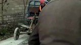 一顿操作猛如虎，走出去没有两米五