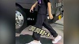 吴磊 明星 搞笑  哈哈哈哈哈哈真的不臭脚嘛~