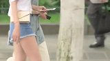 两位长腿小姐姐，你心动了嘛？