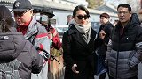 曾是娱乐圈当红花旦，本可安心做阔太，但她不愿放弃演员身份
