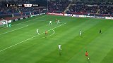 第19分钟伊斯坦布尔球员克里维利射门-绝佳机会被扑