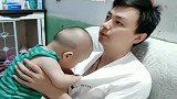 这父子俩，咱也不敢说，也不敢问