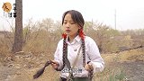 慢性子美女搭乘小伙自行车，没想小伙漫天要价，太逗了