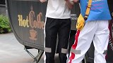 狗粮可能会迟到，但从不会缺席