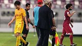 国足上届12强赛记忆：郑智回追为队友补锅 红牌离场悲情谢幕