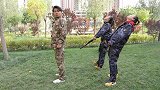荒野吃鸡大战，毫秒之间取敌方首级，这就是高手的境界！