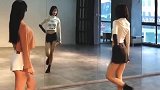 搞笑段子这俩小姐姐跳的各有千秋，我都喜欢