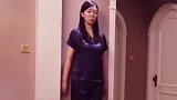 调皮儿子给妈妈出脑筋急转弯，结果还是被套路了，好尴尬呀