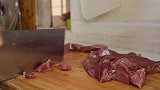 孜然牛肉，这个做法很重要，肉香爽口，可当零食，可下饭。