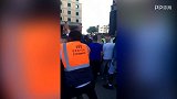 英超-输球还熟输人 利物浦球迷赛后挑衅被保安制服