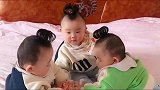 妈妈不在家，奶奶把三胞胎宝宝打扮成这样，真是太可爱了