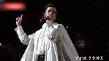 这就是艺术破音跑调被讽不会唱，华晨宇演唱会疑似“割韭菜”