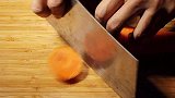 萝卜炖牛腩家常做法 汤鲜味浓 牛肉富有嚼劲 萝卜吸足汤汁