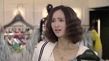 姐妹买衣服全程无声沟通，店员误以为她们是聋哑人，结局太逗！