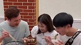 女子相亲带男闺蜜同去，男子未结账直接走了