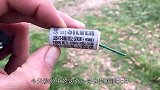 老外作死实验，将擦炮粘轴承上，自制鞭炮指尖陀螺！点燃瞬间亮了