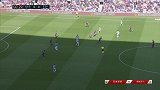 梅西开场奔袭即造威胁 苏神得球边路传中遭解围