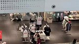 阿森纳和热刺线下专卖店客流量对比