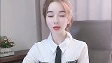 小姑娘的搞笑日常：没办法，长得就是这么招长辈的疼爱