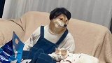 有点奇怪，让我再看一眼