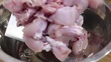 牛蛙我家喜欢这样吃，入口鲜嫩爽滑味道浓郁，开胃下饭特别好吃