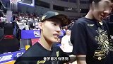 欣慰的杜峰，看到徐杰的一步步成长，让我很有幸福感