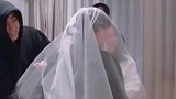 阚清子设计婚纱头饰，戴上头纱后的清子笑得好开心啊，祝她幸福