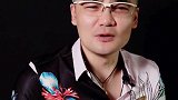 你的身材不错，高兴不