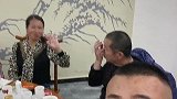 这么多年很少在家，每次回家待两天匆匆忙忙就离开老家