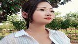 民间女歌手一首《落雨的秋》，深情的嗓音，听了就爱了！