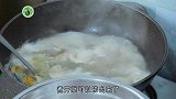 为啥饭店鲍鱼做的那么好吃，大厨教你一招，烧之前一定要这样做