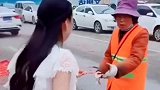 这是我见过最美的新娘子，红包不在多少而是尊重，满满的正能量！