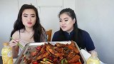 妹子吃川味香辣小龙虾，肉多味辣吃得好带劲