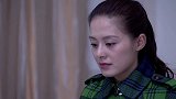 美女来找外婆，告诉外婆自己的亲生父亲没有死，不料外婆早知道了