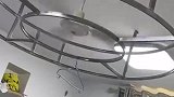 吹最狠的空调，盖最厚的被子