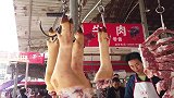 四根猪前蹄160块，经过3个小时的卤制，入口即化