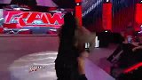 WWE-14年-RAW第1101期：主战赛 塞纳 雷恩斯vs凯恩 奥顿-花絮
