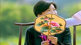 赵丽颖在何炅队，引谢娜吃醋你不要和我抢炅炅，太逗了！