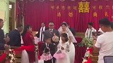 两个小花童业务不熟练