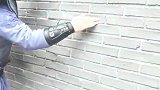 电视剧里的墙，原来是软乎的