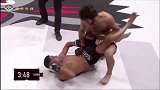 继UFC小鹰之后，战斗民族又出一狠人！扎比特重拳锤头KO对手