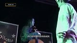 欧阳娜娜与小4岁妹妹同框，一个甜美养眼，一个高冷霸气！