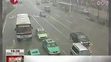 安徽铜陵：一小时降雨超60毫米 居民住宅被淹-7月6日