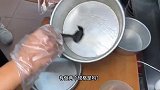 福建阿姨手工做了20多年的印尼特色糕点，高峰一天要做24小时200个