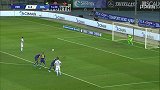 第15分钟博洛尼亚球员桑索内点球进球 维罗纳0-1博洛尼亚