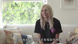 29岁的女模特失去双腿，换上一双腿后，重新回到热爱的T台
