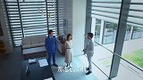 员工稿子被盗用气愤跟顶头上司告状，上司让别人赔稿费之后女孩还不依不饶让人头疼不已