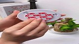 人体感应小夜灯，人来即亮，人走即灭