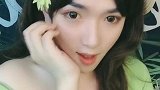 漂亮小姐姐对着我放电，抬头看清真面目，我的妈呀