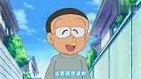 大雄照镜子,发现自己的长相和漫画角色差得挺远,内心很失落